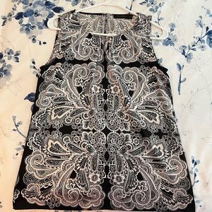 Sleeveless blouse in EUC